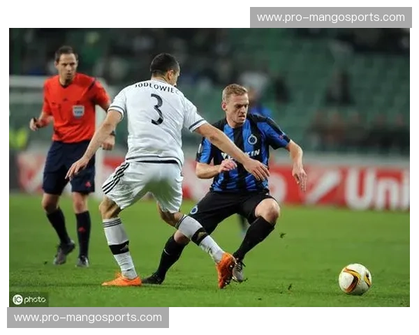 厄斯松vs加拉塔：一场跨越时代的对话，思想的碰撞与灵魂的共鸣